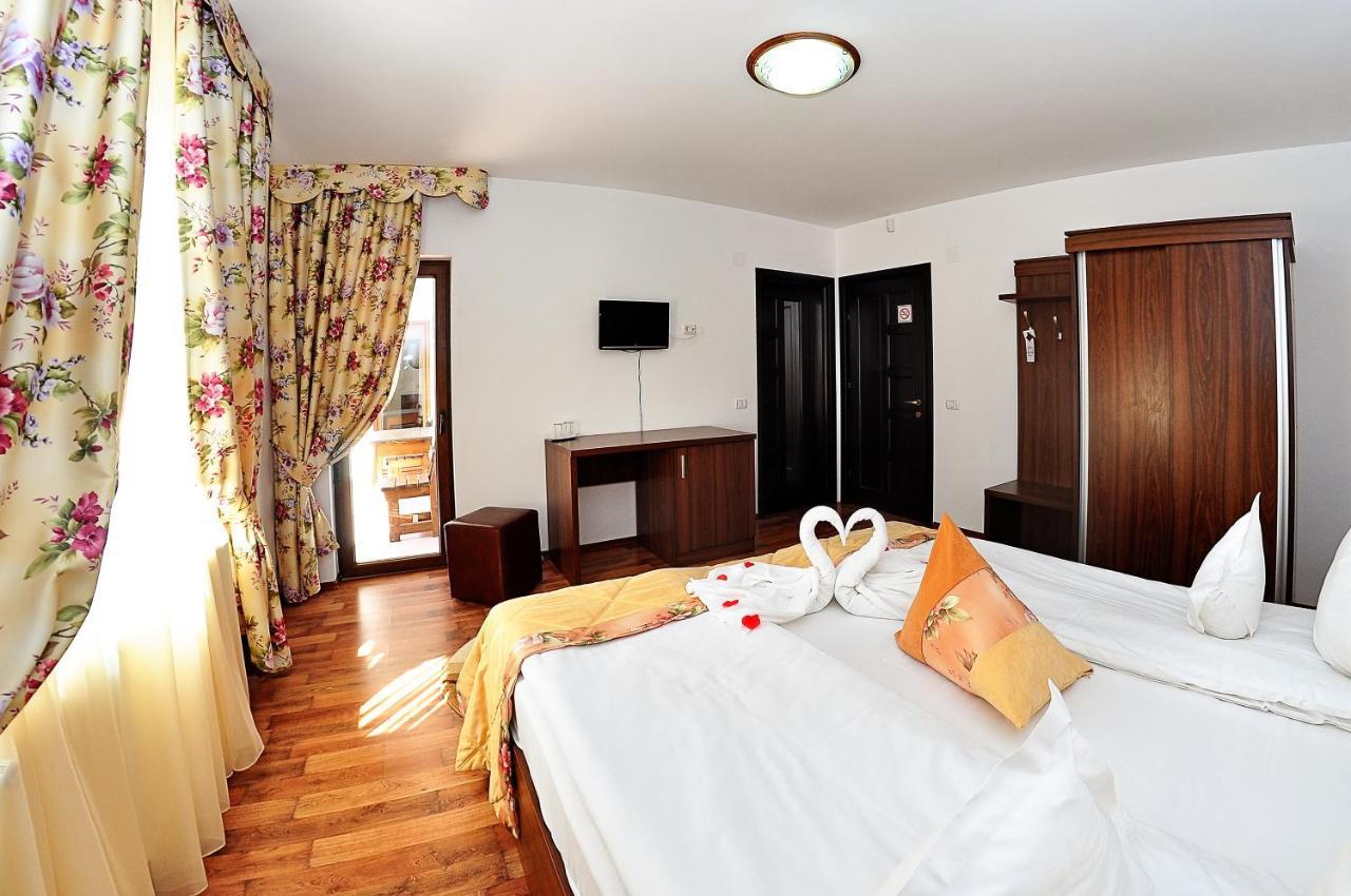 Roua Voronetului Hotel Gura Humorului Phòng bức ảnh