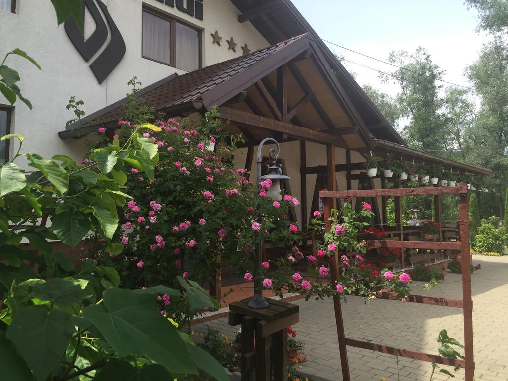 Roua Voronetului Hotel Gura Humorului Ngoại thất bức ảnh