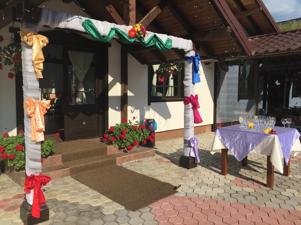 Roua Voronetului Hotel Gura Humorului Ngoại thất bức ảnh