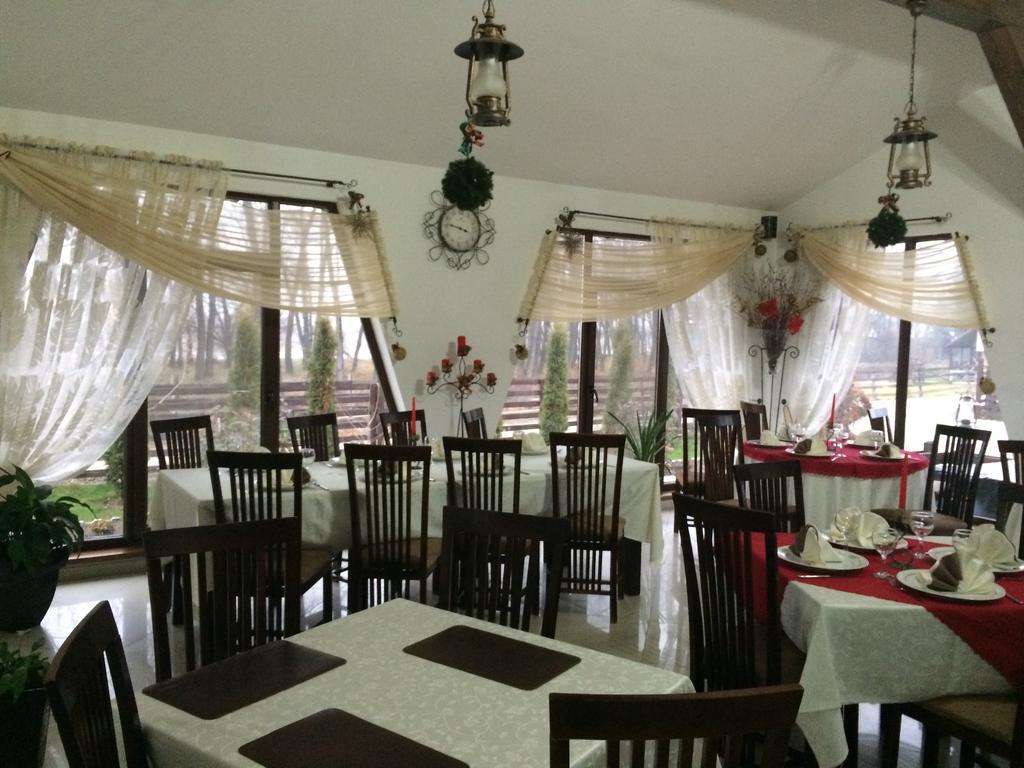 Roua Voronetului Hotel Gura Humorului Ngoại thất bức ảnh