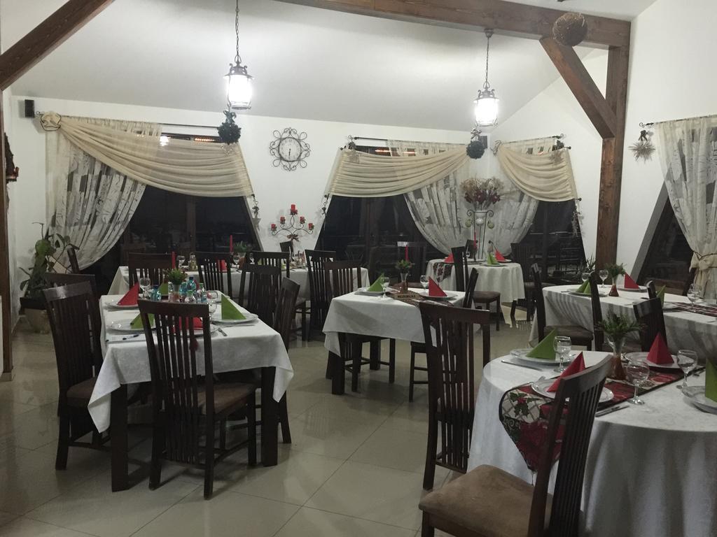 Roua Voronetului Hotel Gura Humorului Ngoại thất bức ảnh
